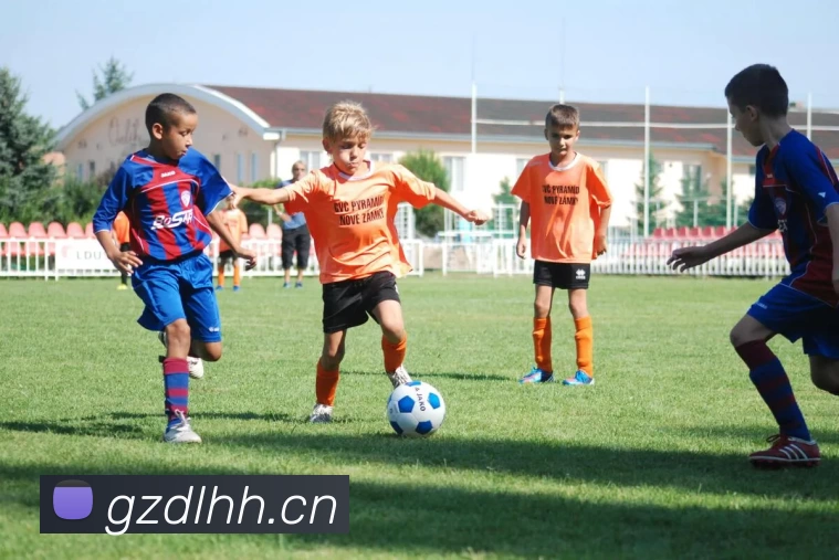 开云(Kaiyun) - 中国官方服务平台APP 体育赛事宣传图